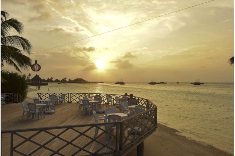 SAFARI ISLAND RESORT