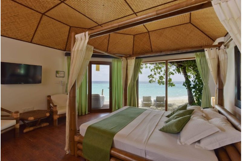 SAFARI ISLAND RESORT