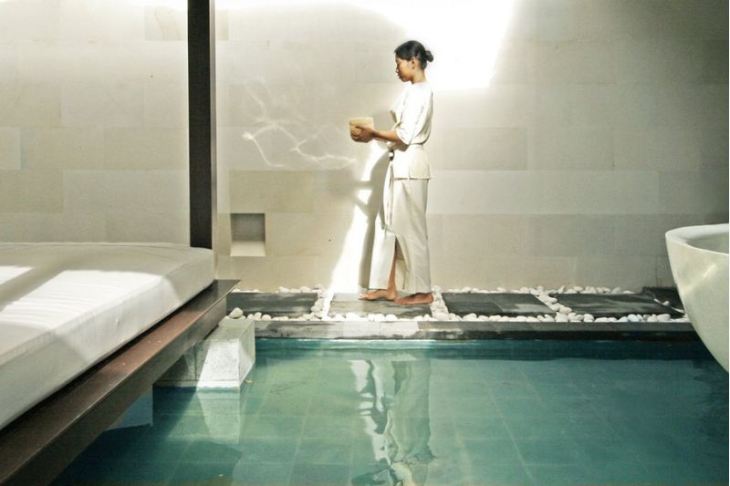 NUSA DUA BEACH HOTEL & SPA