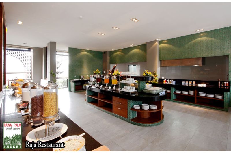 RAWAI PALM BEACH RESORT