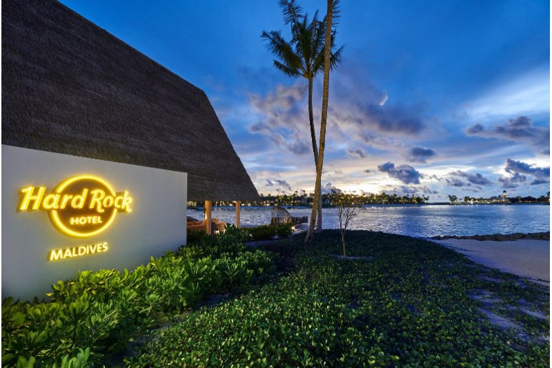 HARD ROCK HOTEL MALDIVES