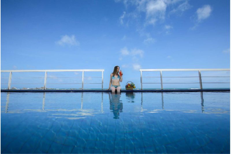 CORAL ROCK BY BANSEI