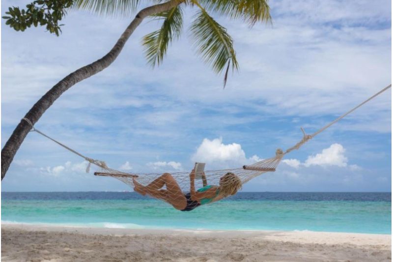 MALAHINI KUDA BANDOS