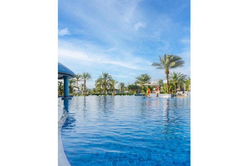 LE ROYAL MERIDIEN BEACH RESORT & SPA