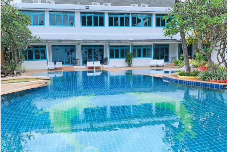 SAND SEA BEACH RESORT