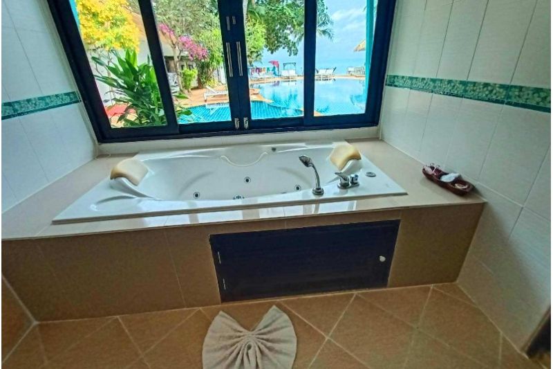 SAND SEA BEACH RESORT