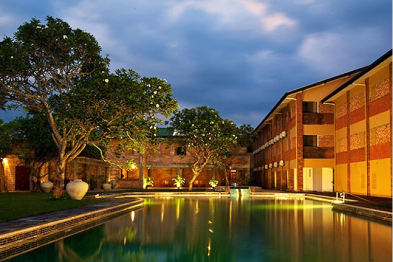 THE LONG BEACH RESORT