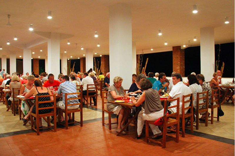 THE LONG BEACH RESORT