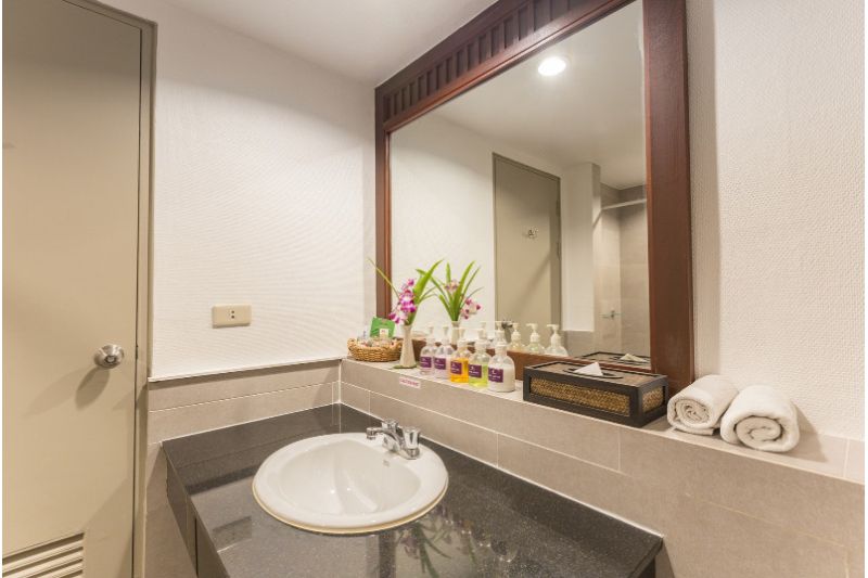 PHUKET ORCHID RESORT & SPA