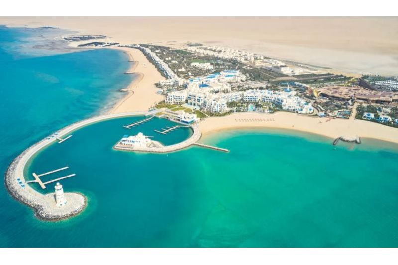 HILTON SALWA BEACH RESORT & VILLAS