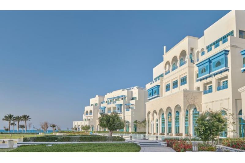 HILTON SALWA BEACH RESORT & VILLAS