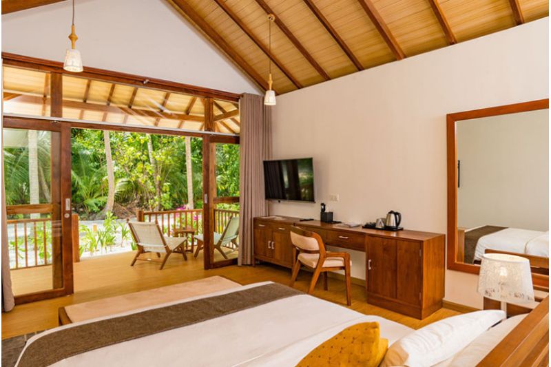 FIYAVALHU RESORT MALDIVES