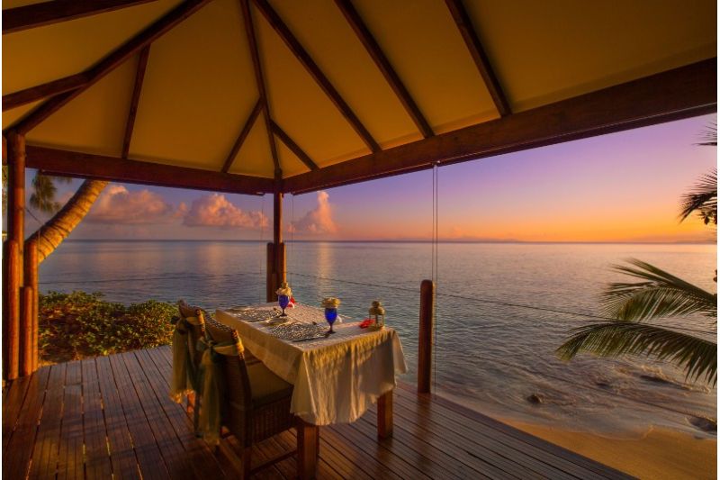 COCO DE MER & BLACK PARROT SUITES