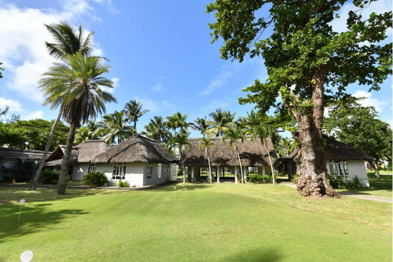 SHANDRANI BEACHCOMBER RESORT & SPA