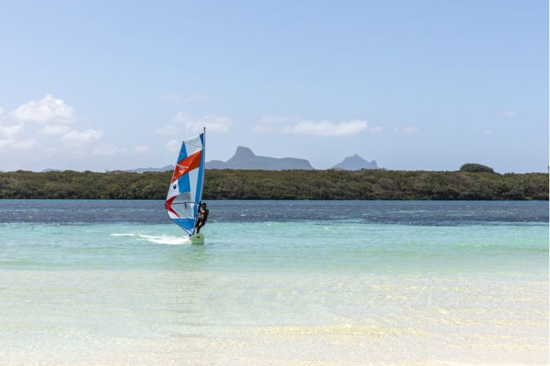 SHANDRANI BEACHCOMBER RESORT & SPA