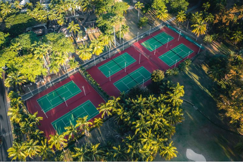 SHANDRANI BEACHCOMBER RESORT & SPA