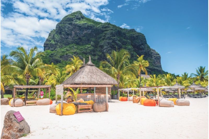 DINAROBIN BEACHCOMBER GOLF & SPA