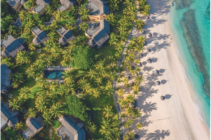 DINAROBIN BEACHCOMBER GOLF & SPA