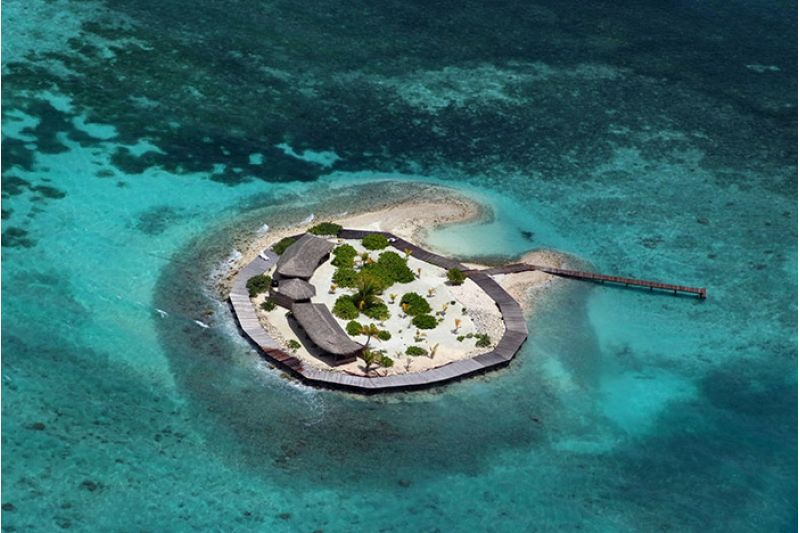 ADAARAN SELECT HUDHURANFUSHI