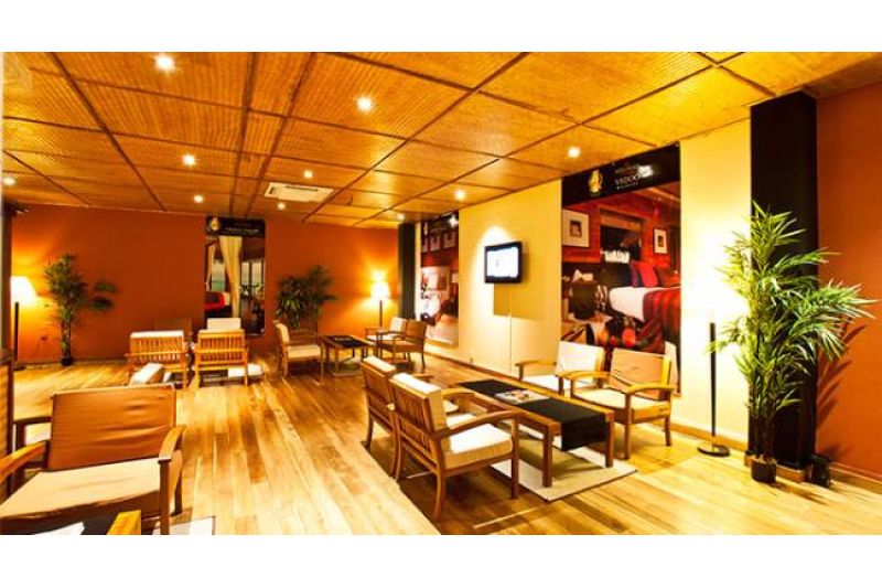 ADAARAN SELECT MEEDHUPPARU