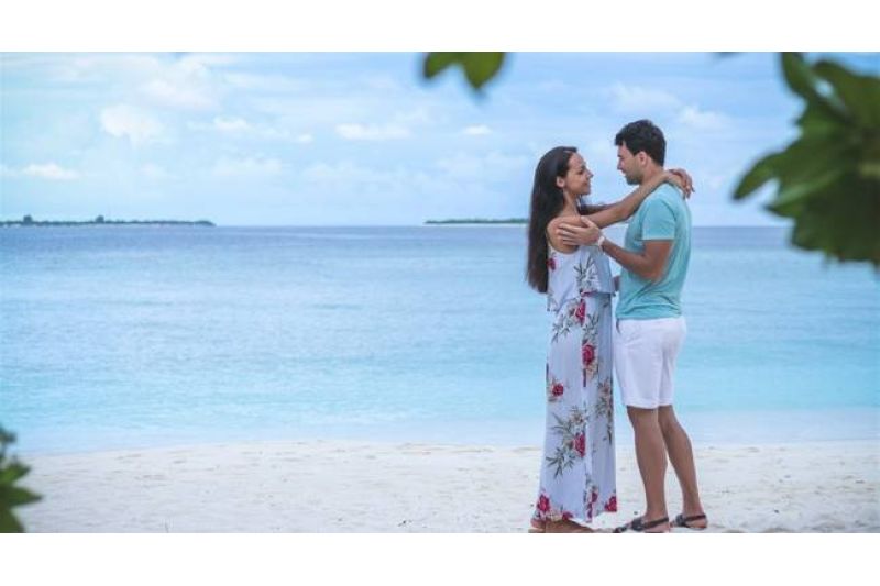 ADAARAN SELECT MEEDHUPPARU