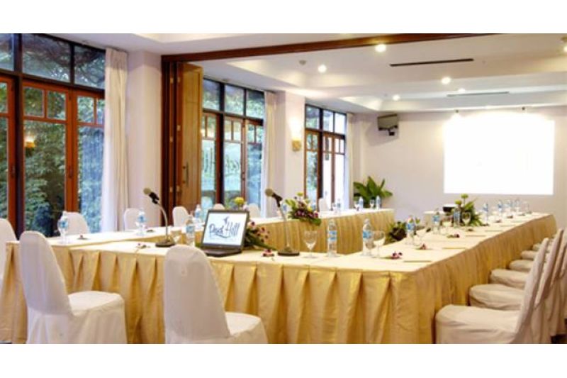 PEACH HILL HOTEL & RESORT