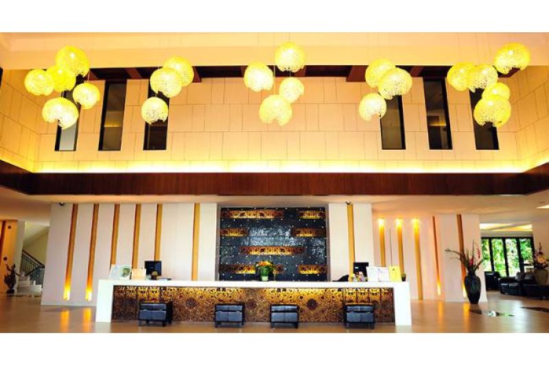 PEACH HILL HOTEL & RESORT