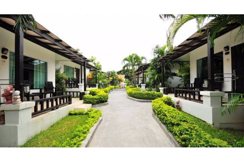 CHAWENG COVE BEACH RESORT 