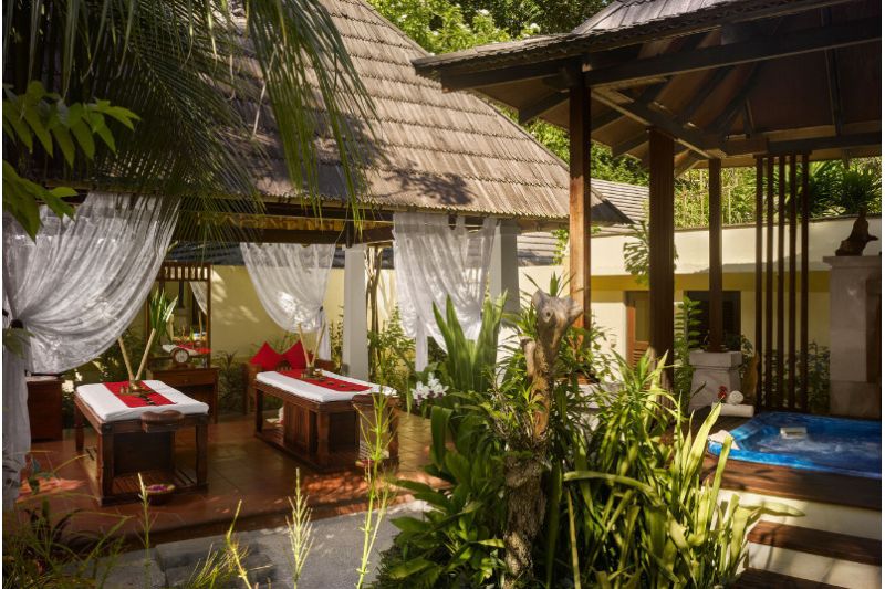 ROYAL ISLAND RESORT &  SPA