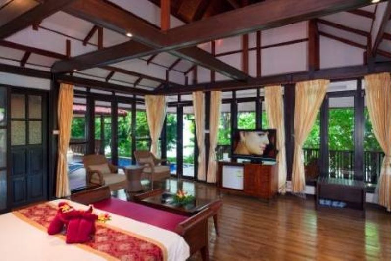 PHI PHI NATURAL RESORT