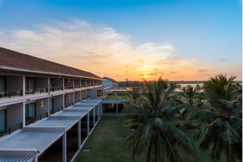 AMAYA BEACH PASSIKUDAH