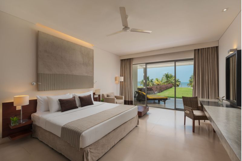 AMAYA BEACH PASSIKUDAH