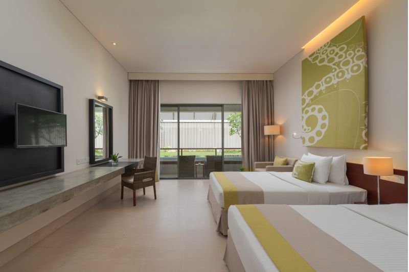 AMAYA BEACH PASSIKUDAH