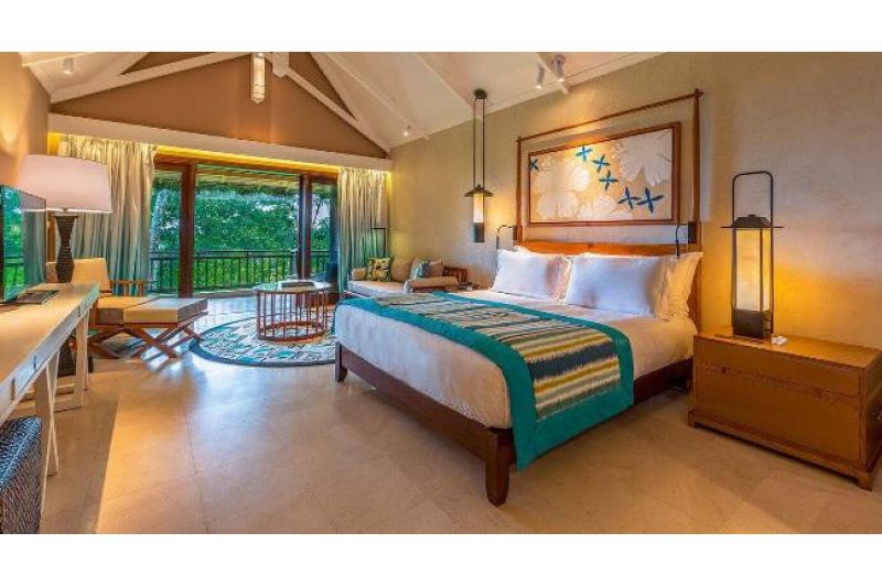 CONSTANCE LEMURIA RESORT 