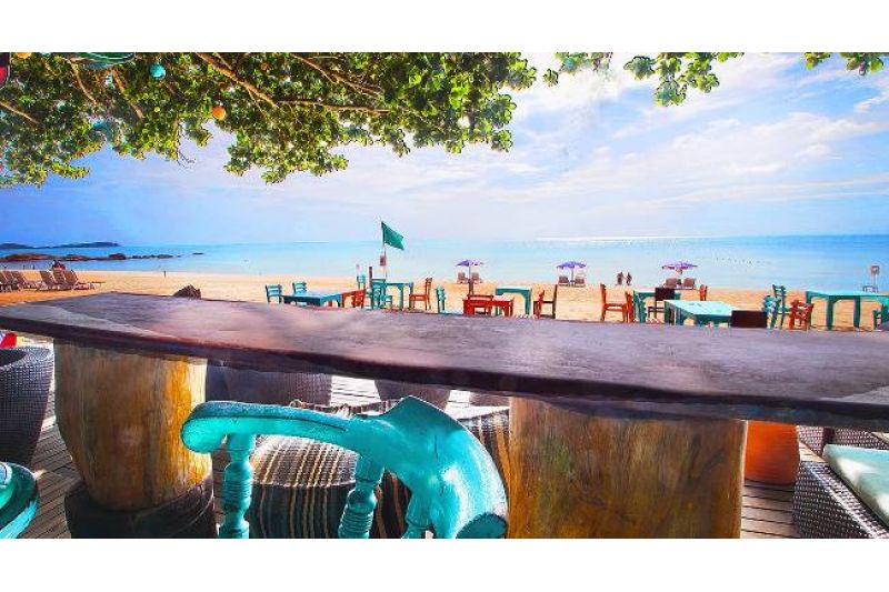 THE FAIR HOUSE BEACH RESORT HOTEL