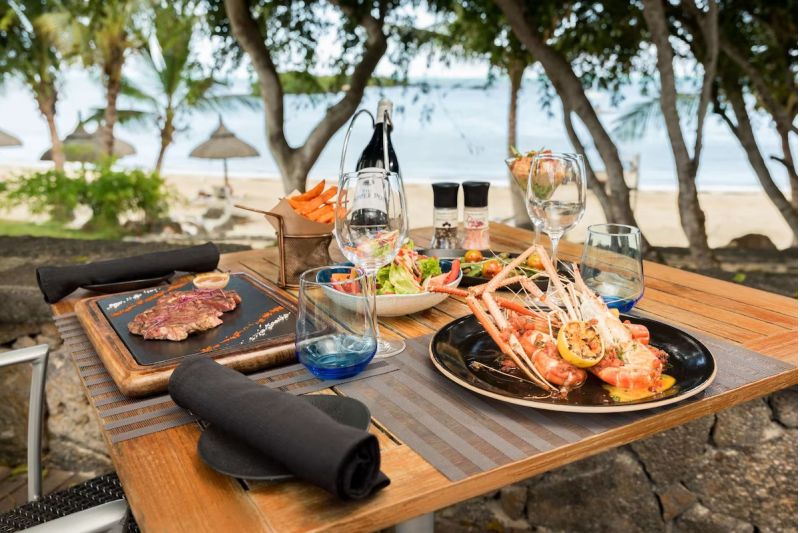 RADISSON BLU AZURI RESORT  &  SPA