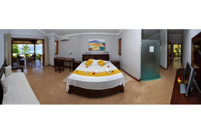 ANSE SOLEIL BEACHCOMBER MAHÉ 