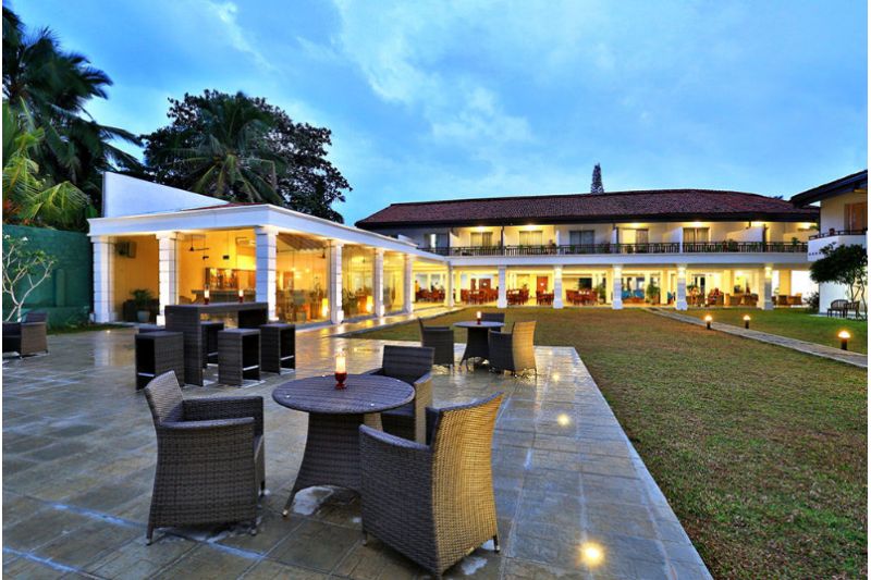 HIBISCUS BEACH HOTEL
