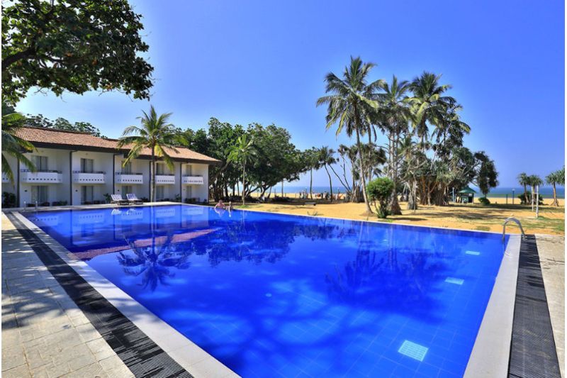 HIBISCUS BEACH HOTEL