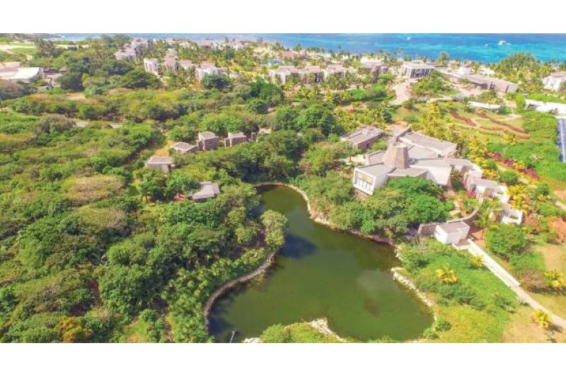 LONG BEACH, A SUNLIFE RESORT