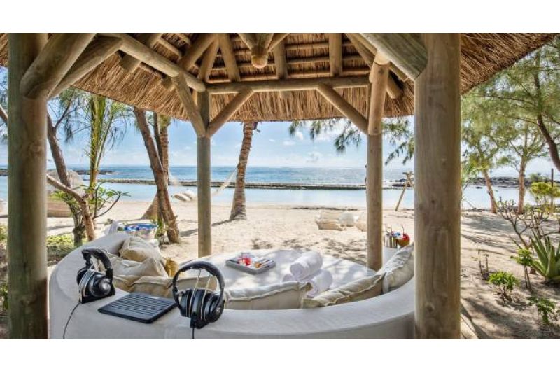 LONG BEACH, A SUNLIFE RESORT