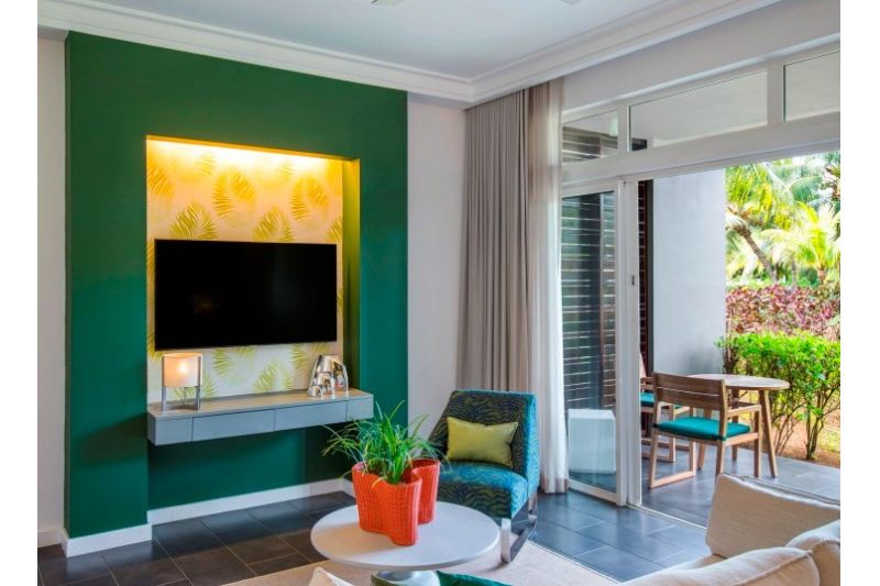 LONG BEACH, A SUNLIFE RESORT