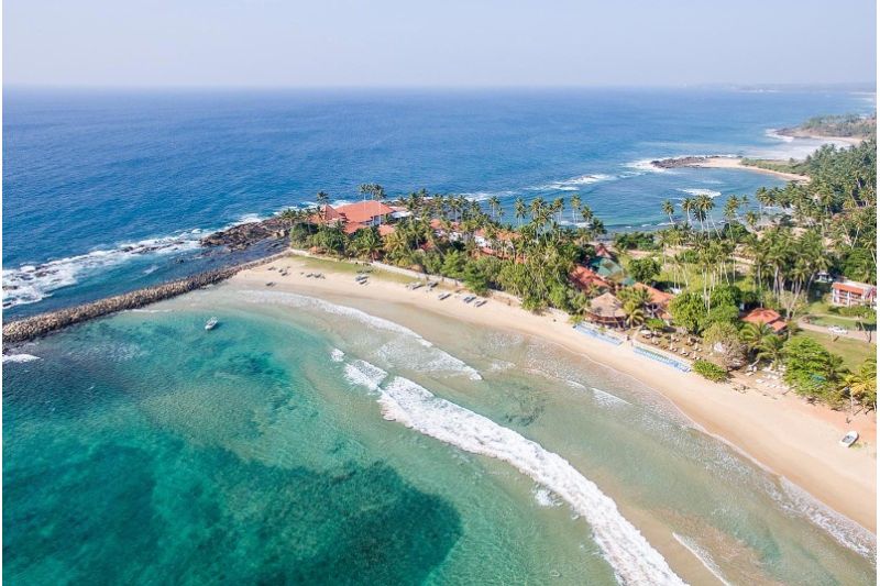 DICKWELLA RESORT & SPA