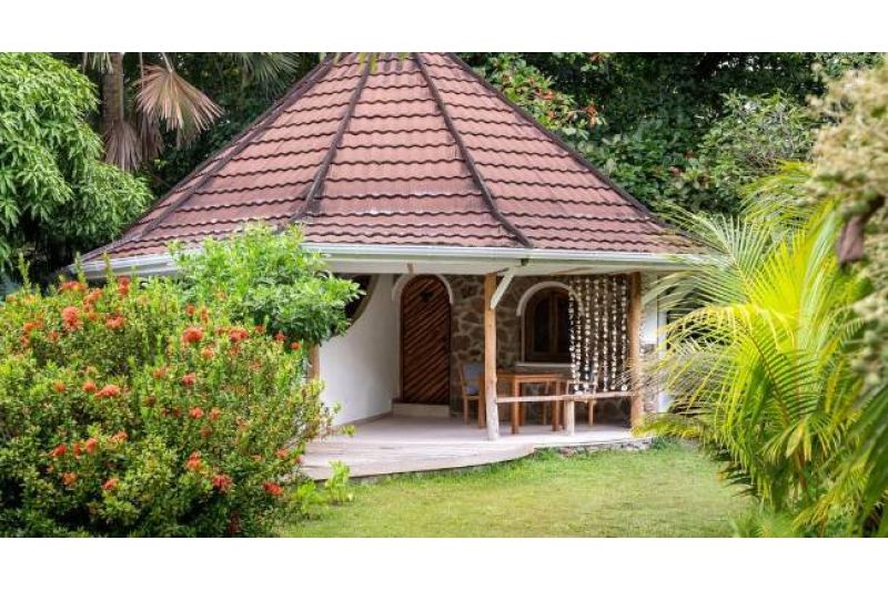 BLISS PRASLIN SEYCHELLES & BEACH HOUSE