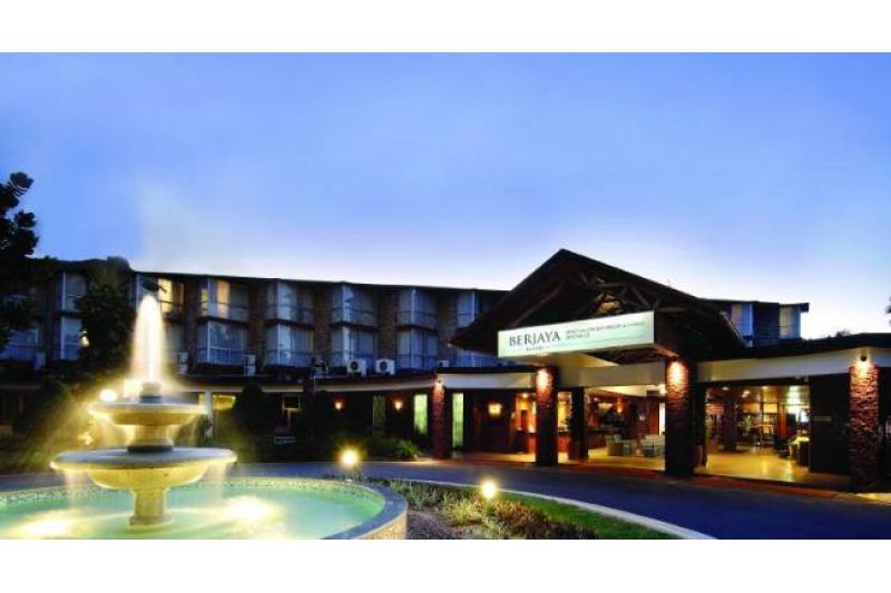 BERJAYA BEAU VALLON BAY RESORT & CASINO