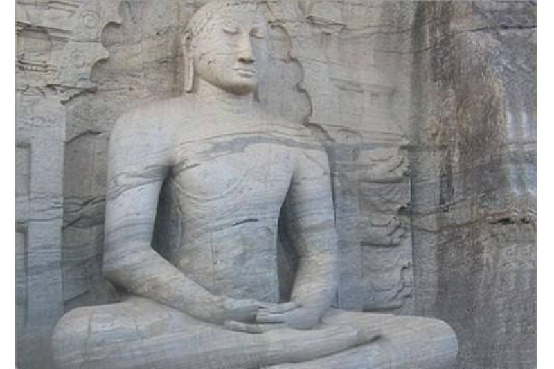 POZNÁVACÍ ZÁJEZD - OKRUH SRÍ LANKOU 5 NOCÍ + POBYT 3 NOCI + POBYT MALEDIVY 4 NOCI