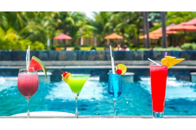 WEEKENDER RESORT & SPA