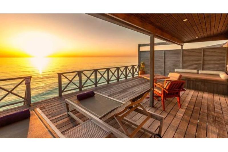 KOMANDOO ISLAND RESORT & SPA - ADULTS ONLY
