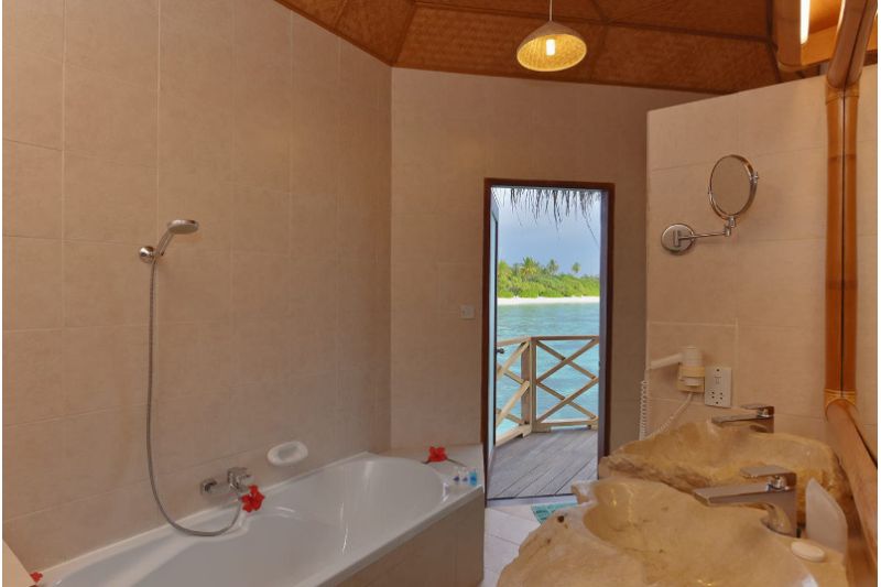 ANGAGA ISLAND RESORT & SPA