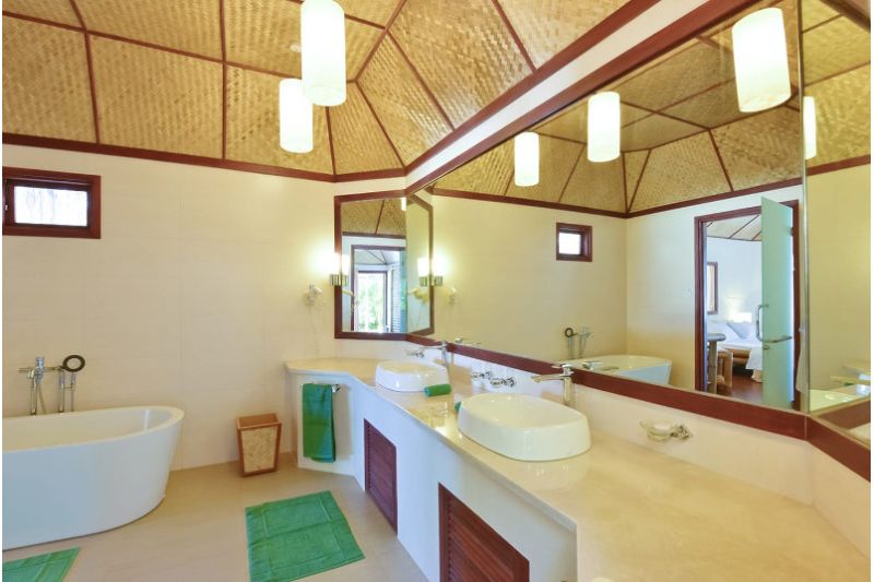 THULHAGIRI ISLAND RESORT & SPA